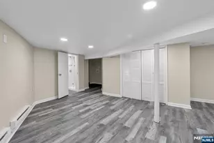 705 15th St, Newark, NJ 07103 - Photo 39