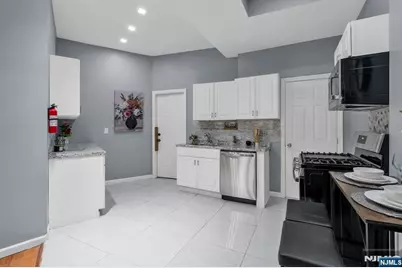 705 15th Street, Newark, NJ 07103 - Photo 11
