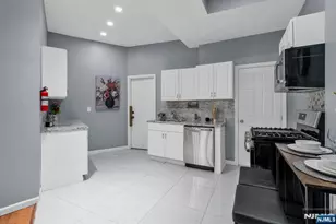 705 15th St, Newark, NJ 07103 - Photo 11