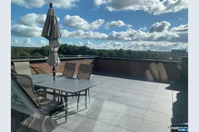 140 Overlook Avenue C 2 #C 2, Hackensack, NJ 07601 - Photo 9