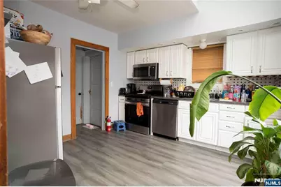 110 Cane Street, Bogota, NJ 07603 - Photo 11