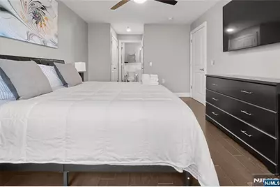 200 Laird, Cliffside Park, NJ 07010 - Photo 25