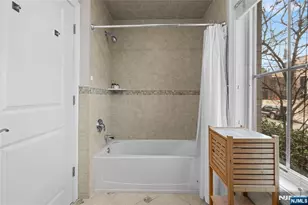 200 Laird, Cliffside Park, NJ 07010 - Photo 17