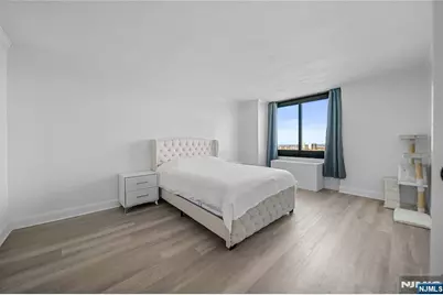 770 Anderson Avenue 23M #23M, Cliffside Park, NJ 07010 - Photo 17