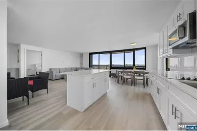 770 Anderson Avenue 23M #23M, Cliffside Park, NJ 07010 - Photo 13
