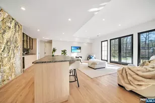 28 Ellen's Way, Alpine, NJ 07620 - Photo 23