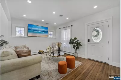 100 Brook Avenue, Englewood, NJ 07631 - Photo 11