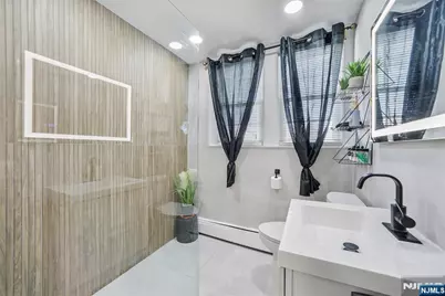 100 Brook Avenue, Englewood, NJ 07631 - Photo 21