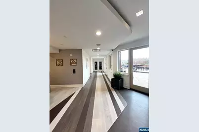 2050 Central Road 109 #109, Fort Lee, NJ 07024 - Photo 7