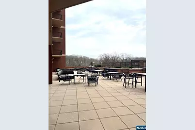 2050 Central Road 109 #109, Fort Lee, NJ 07024 - Photo 9