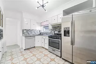 237 73rd St, North Bergen, NJ 07047 - Photo 19