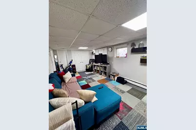 188 Palisade Avenue Rear #Rear, Cliffside Park, NJ 07010 - Photo 11