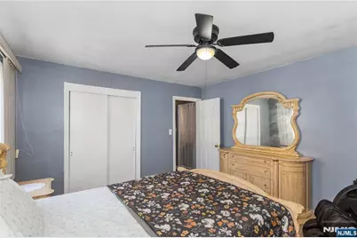 28 Logan Place, Lodi, NJ 07644 - Photo 15