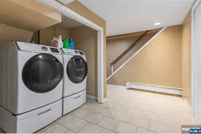 28 Logan Place, Lodi, NJ 07644 - Photo 29