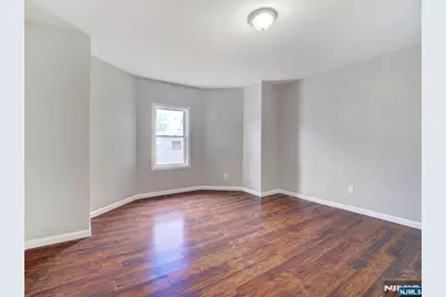 198 17th Street, East Orange, NJ 07017 - Photo 5
