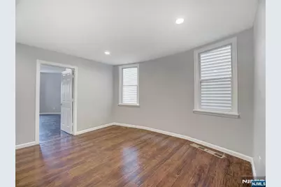 198 17th Street, East Orange, NJ 07017 - Photo 7