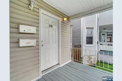 198 17th Street, East Orange, NJ 07017 - Photo 3