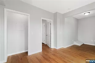 543 N Grove St, East Orange, NJ 07017 - Photo 9