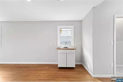 543 N Grove Street, East Orange, NJ 07017 - Photo 15