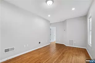 543 N Grove St, East Orange, NJ 07017 - Photo 23