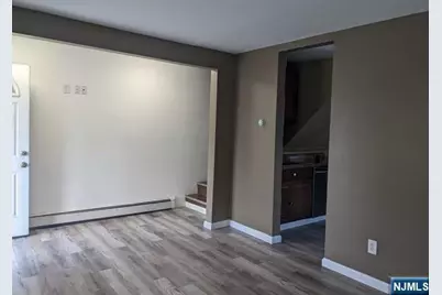 401 River Drive, Garfield, NJ 07026 - Photo 15
