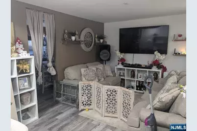 401 River Drive, Garfield, NJ 07026 - Photo 3