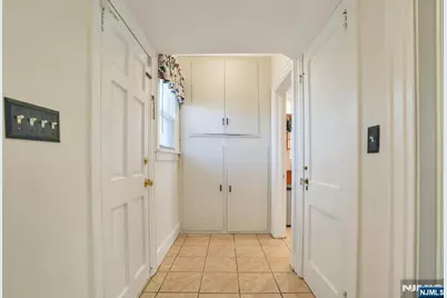 10 Lynn Court, Rutherford, NJ 07070 - Photo 9