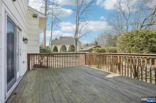2 Eisenhower Rd, Closter, NJ 07624 - Photo 29