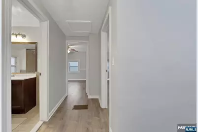 95 Grove Street, Waldwick, NJ 07463 - Photo 29