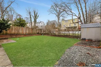 95 Grove Street, Waldwick, NJ 07463 - Photo 11