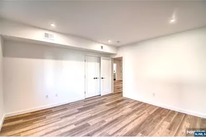 35 Henry Avenue, Palisades Park, NJ 07650 - Photo 7