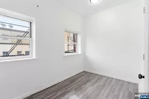 5 Elm Street 3, Newark, NJ 07102 - Photo 9