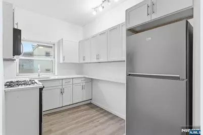 5 Elm Street 3 #3, Newark, NJ 07102 - Photo 7