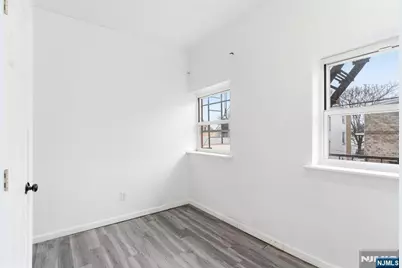 5 Elm Street 3 #3, Newark, NJ 07102 - Photo 11