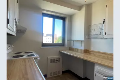 90 Prospect Avenue 8E #8E, Hackensack, NJ 07601 - Photo 9