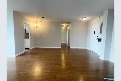 90 Prospect Avenue 8E #8E, Hackensack, NJ 07601 - Photo 3