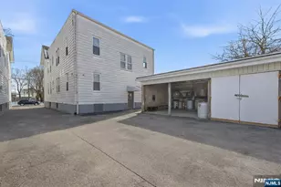 265 N 17th Street 1L, Bloomfield, NJ 07003 - Photo 11