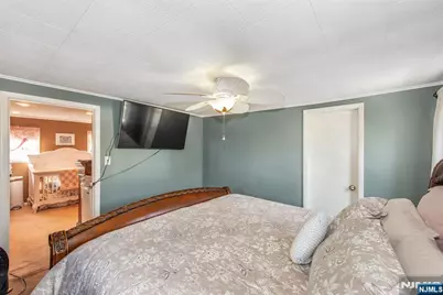 108 Walnut Street, Bloomfield, NJ 07003 - Photo 23