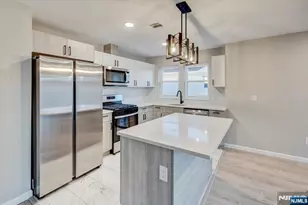 581 Bergen St, Newark, NJ 07108 - Photo 9