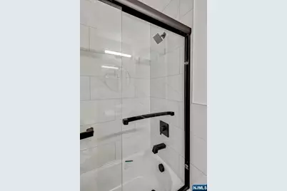 581 Bergen Street, Newark, NJ 07108 - Photo 21