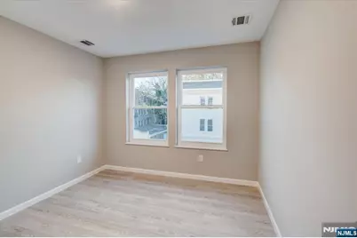 581 Bergen Street, Newark, NJ 07108 - Photo 13