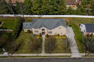 683 Victoria Ave, Paramus, NJ 07652 - Photo 1