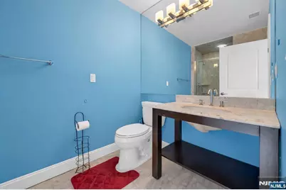 683 Victoria Avenue, Paramus, NJ 07652 - Photo 29