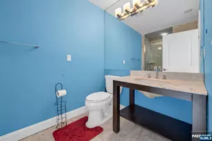 683 Victoria Ave, Paramus, NJ 07652 - Photo 29