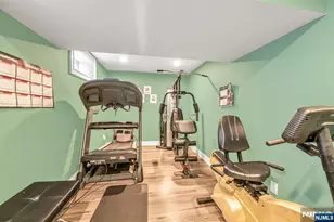 683 Victoria Ave, Paramus, NJ 07652 - Photo 39
