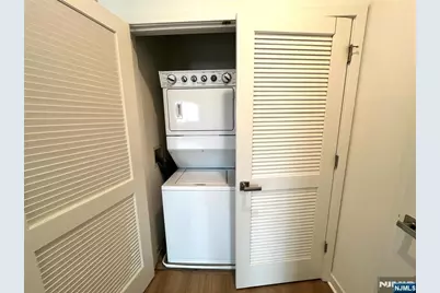 2050 Central Road 606 #606, Fort Lee, NJ 07024 - Photo 7