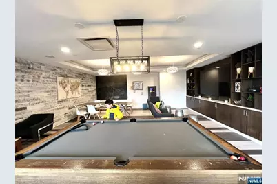 2050 Central Road 606 #606, Fort Lee, NJ 07024 - Photo 9