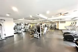 2050 Central Road 606, Fort Lee, NJ 07024 - Photo 11