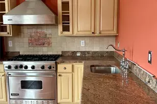 266 Livingston Ave, Lyndhurst Township, NJ 07071 - Photo 5