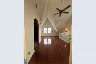 266 Livingston Avenue, Lyndhurst Township, NJ 07071 - Photo 19